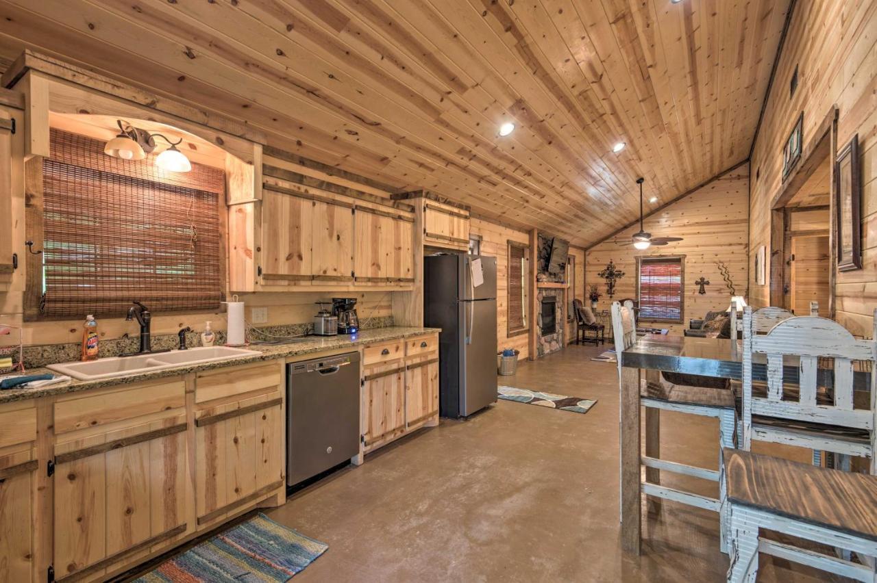 Cabin With Hot Tub - Near Broken Bow Lake And Hiking! Εξωτερικό φωτογραφία