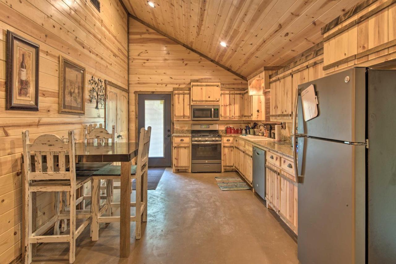 Cabin With Hot Tub - Near Broken Bow Lake And Hiking! Εξωτερικό φωτογραφία